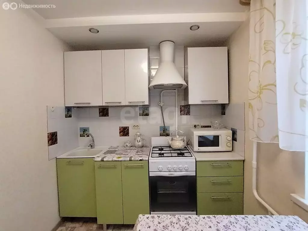 1-комнатная квартира: Данилов, улица Володарского, 72 (33.5 м) - Фото 1