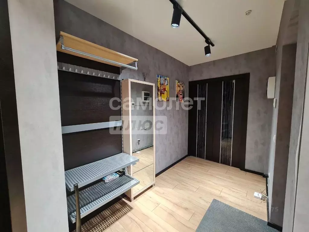 3-к кв. Удмуртия, Ижевск Спартаковский пер., 2 (72.0 м) - Фото 0