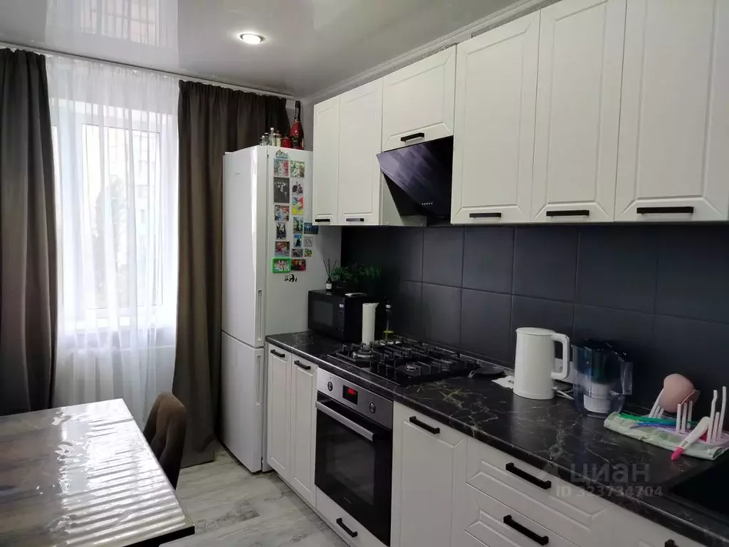 3-к кв. Саратовская область, Саратов проезд 2-й Московский, 11А (61.4 ... - Фото 1