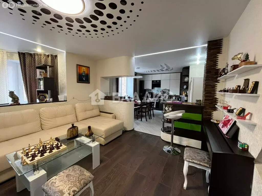 3-комнатная квартира: Белебей, Волгоградская улица, 23 (108 м) - Фото 1
