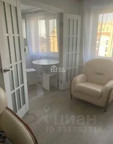 3-к кв. Калужская область, Калуга ул. Степана Разина, 42/38 (65.0 м) - Фото 2