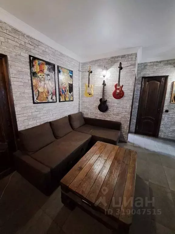 2-к кв. Краснодарский край, Геленджик Дивноморская ул., 37к9 (54.0 м) - Фото 0