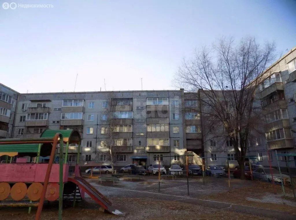 3-комнатная квартира: Абакан, улица Крылова, 96 (67.3 м) - Фото 1