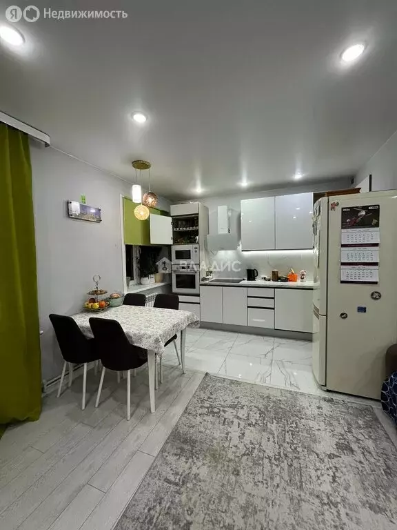 2-комнатная квартира: Улан-Удэ, 142-й микрорайон, 6 (54.7 м) - Фото 1