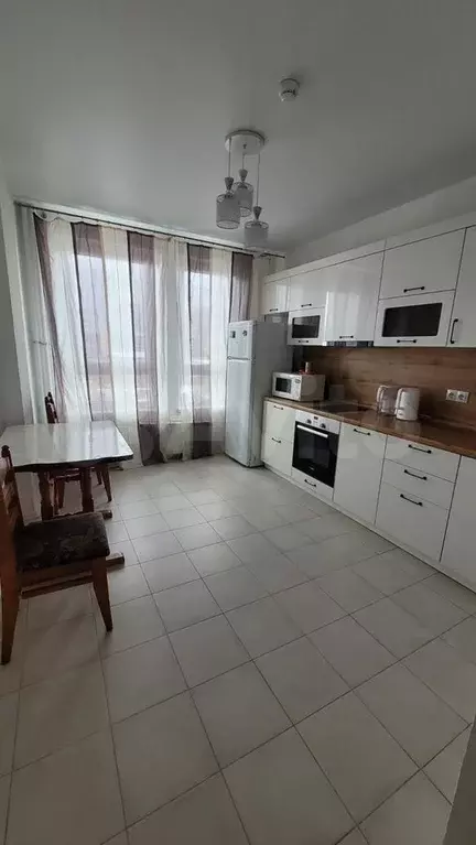 1-к. квартира, 34 м, 4/24 эт. - Фото 0
