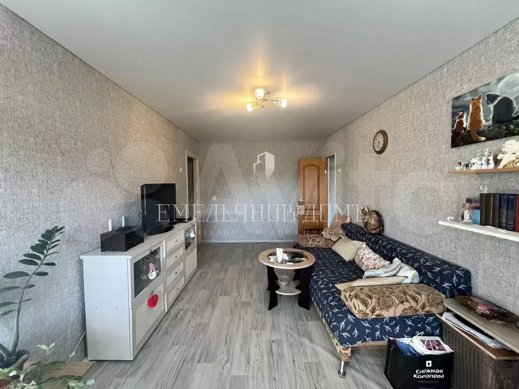 3-к. квартира, 55 м, 5/5 эт. - Фото 0