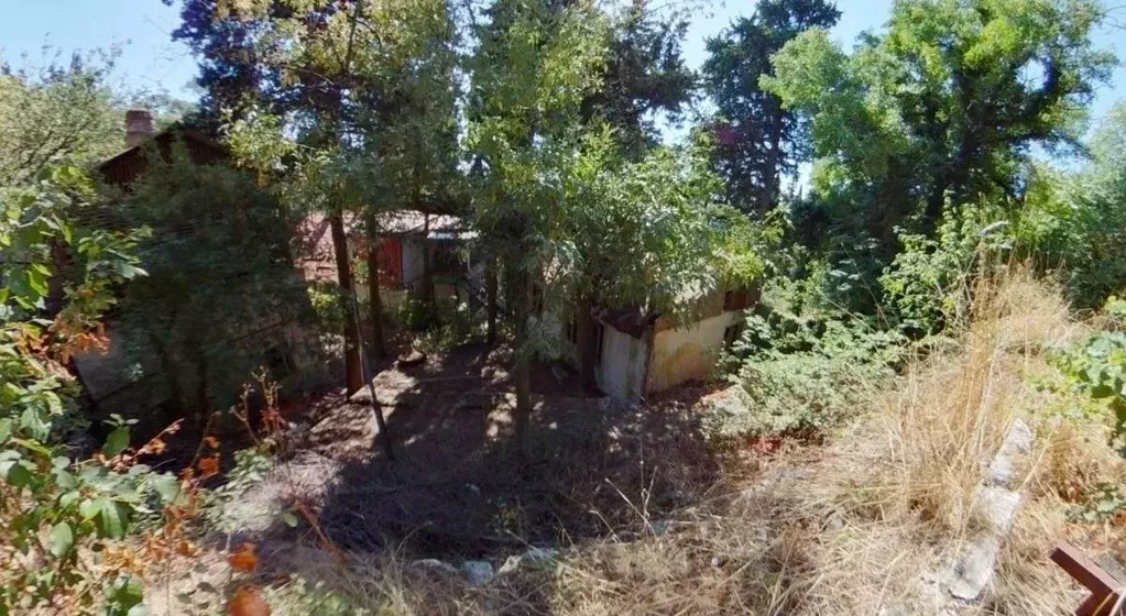 Участок в Крым, Ялта муниципальный округ, Кореиз пгт ш. Алупкинское, ... - Фото 1