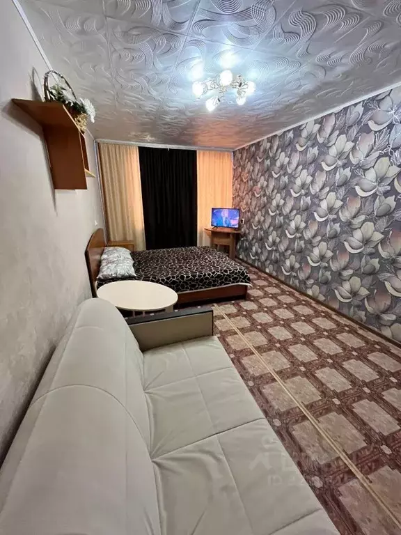 2-к кв. Пермский край, Чусовой ул. Сивкова, 2 (55.0 м) - Фото 0