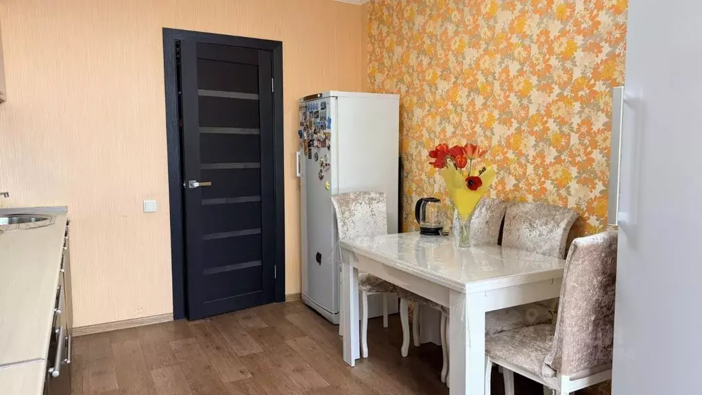 2-к кв. Астраханская область, Астрахань Минусинская ул., 14к2 (56.0 м) - Фото 2
