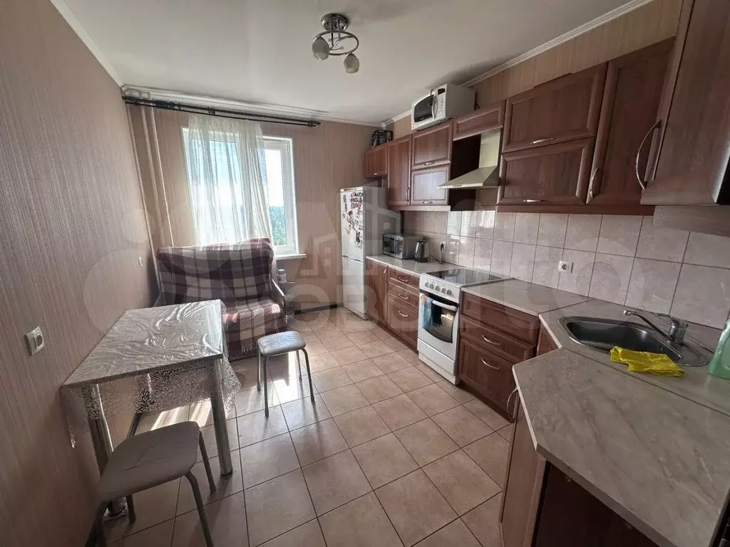 1-к. квартира, 40 м, 9/10 эт. - Фото 0