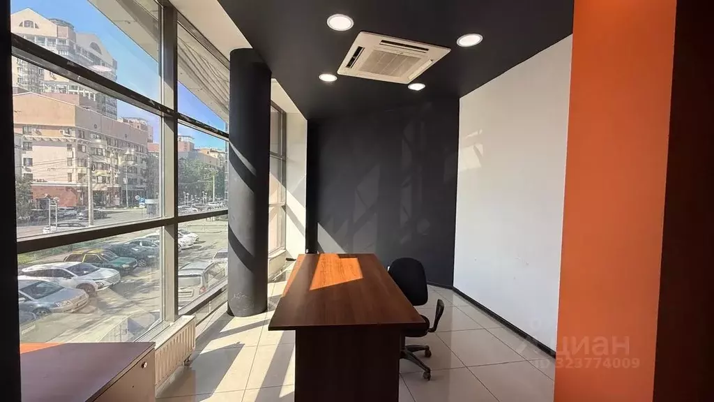 Помещение свободного назначения в Свердловская область, Екатеринбург ... - Фото 2