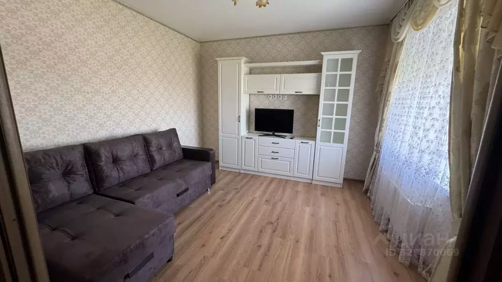 2-к кв. Волгоградская область, Волжский ул. Александрова, 43 (55.4 м) - Фото 2