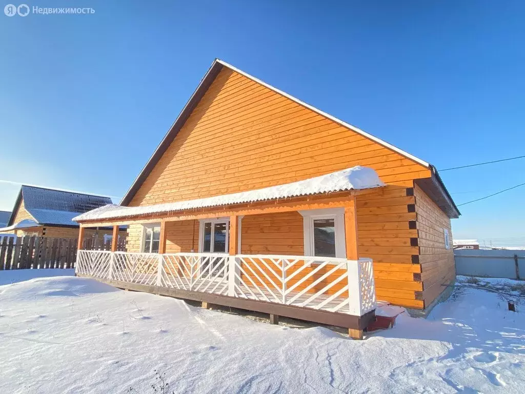 Дом в село Урик, Сельская улица (160 м) - Фото 2