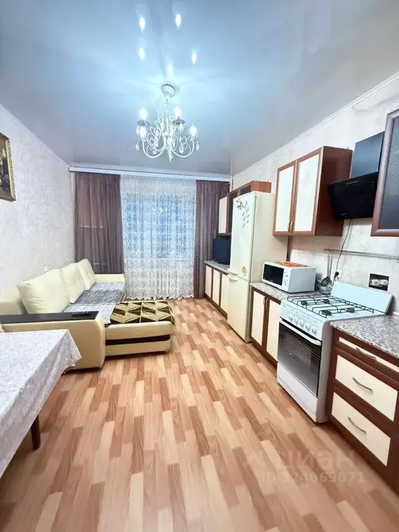 1-к кв. Татарстан, Зеленодольск ул. Бакы Урманче, 6 (49.5 м) - Фото 1