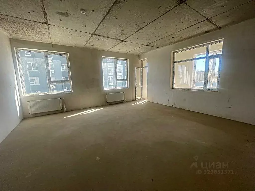 2-к кв. Крым, Симферополь просп. Александра Суворова, 97 (93.83 м) - Фото 0