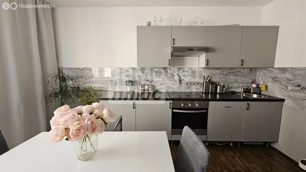 2-комнатная квартира: Красногорск, Красногорский бульвар, 6 (60 м) - Фото 1