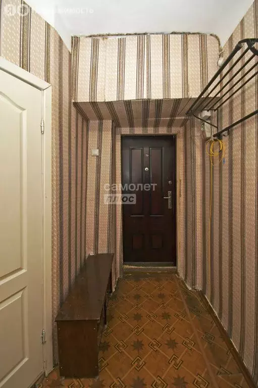 1-комнатная квартира: Омск, улица 8-я Линия, 205 (36 м) - Фото 2