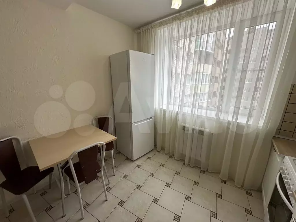 1-к. квартира, 40 м, 12/15 эт. - Фото 1