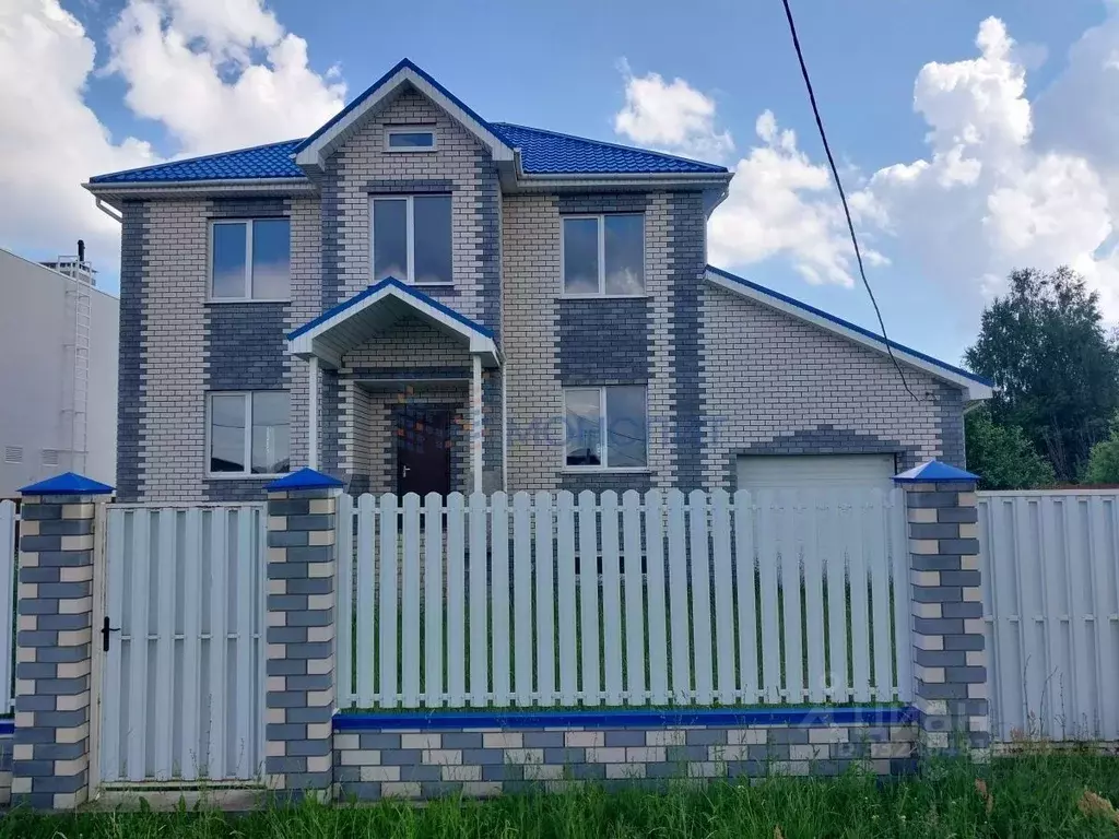 Коттедж в Нижегородская область, Бор ул. Кожедуба (287 м) - Фото 1