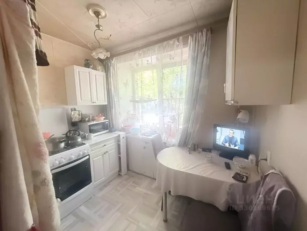 2-к кв. Калужская область, Обнинск ул. Энгельса, 19а (43.5 м) - Фото 1