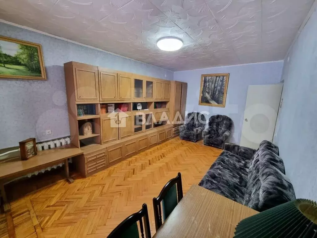 2-к. квартира, 60 м, 1/5 эт. - Фото 0