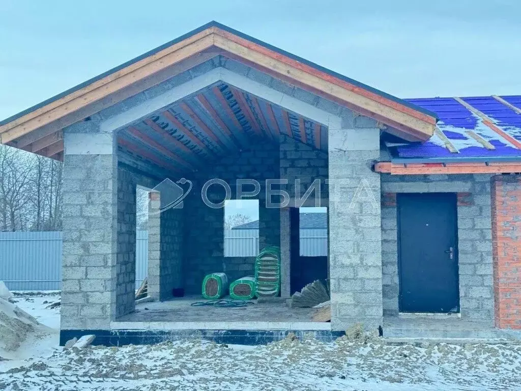 Дом в Тюменская область, Тюменский муниципальный округ, Новокаменский ... - Фото 2