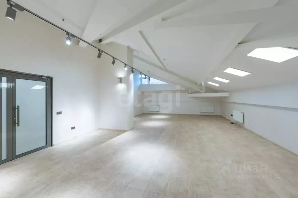 Офис в Пермский край, Пермь ул. Куйбышева, 46А (146 м) - Фото 1