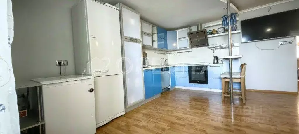 2-к кв. Тюменская область, Тюмень Харьковская ул., 59к3 (80.0 м) - Фото 2