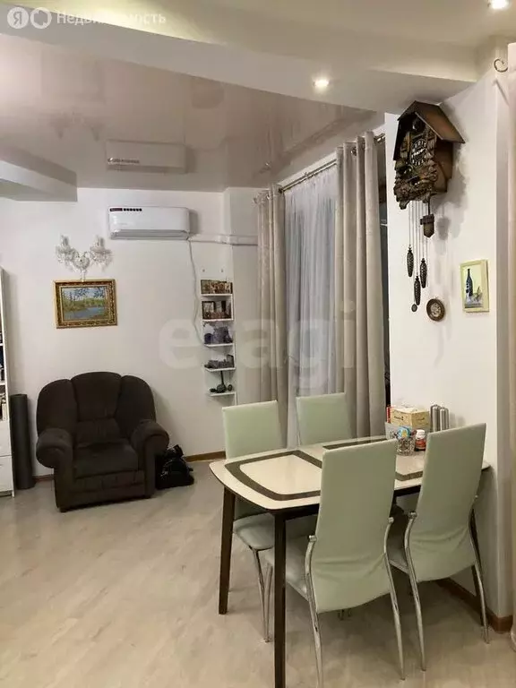 3-комнатная квартира: Якутск, улица Фёдора Попова, 17 (72.2 м) - Фото 1
