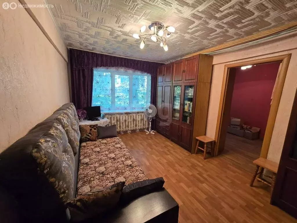3-комнатная квартира: Брянск, улица Костычева, 35 (58 м) - Фото 0