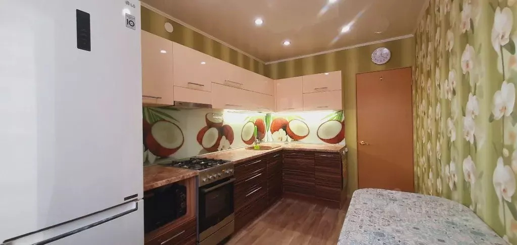 3-к кв. Челябинская область, Челябинск Дербентская ул., 46 (62.3 м) - Фото 2