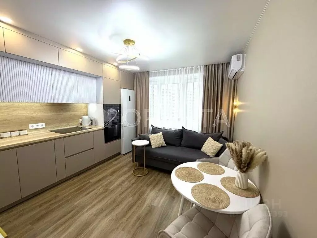 1-к кв. Тюменская область, Тюмень ул. Монтажников, 42А (40.0 м) - Фото 1