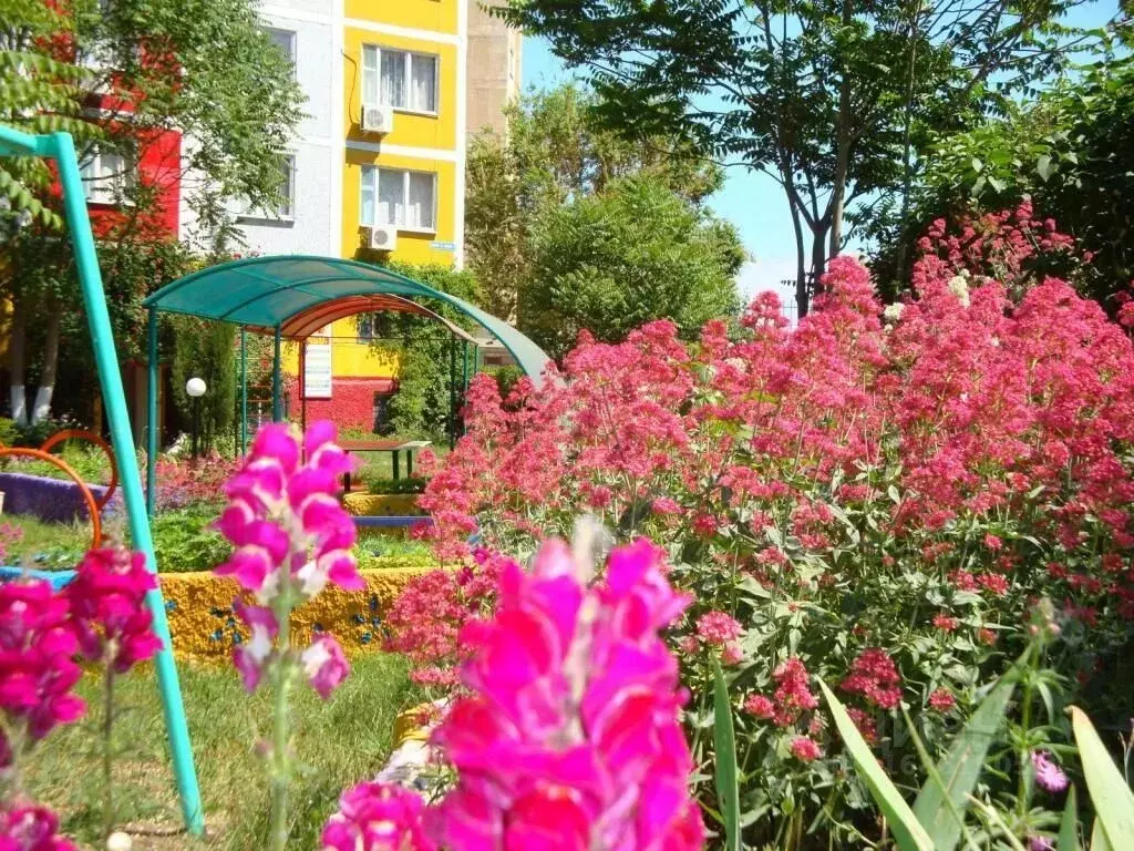 Комната Крым, Щелкино Ленинский район, 1-й мкр, 2к1 (10.0 м) - Фото 0