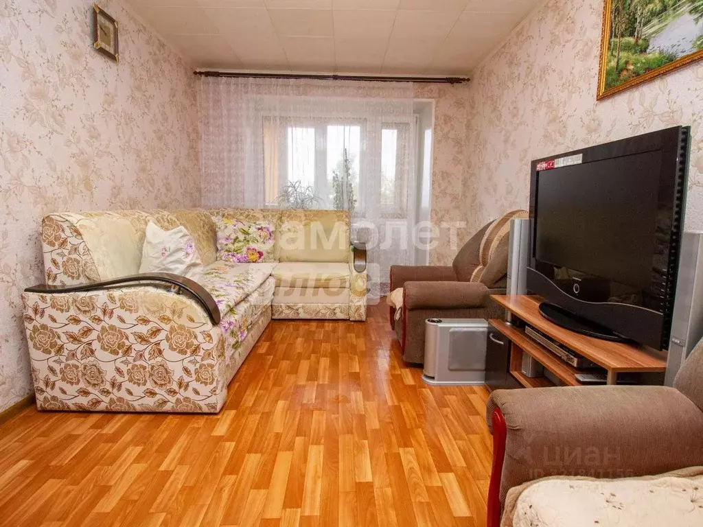 3-к кв. Ульяновская область, Ульяновск ул. Северный Венец, 28 (51.1 м) - Фото 0
