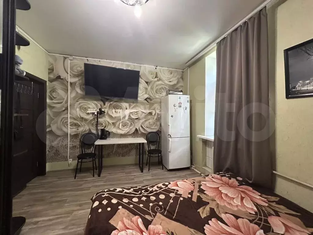 Комната 24 м в 1-к., 1/2 эт. - Фото 0
