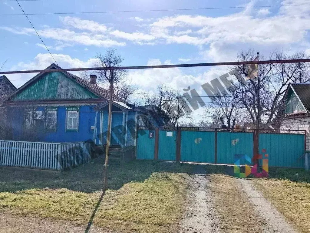 Дом в Калмыкия, с. Приютное ул. Ленина, 116 (49 м) - Фото 1