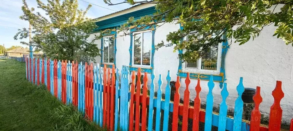 Коттедж в Тюменская область, Исетский район, д. Ершина Юбилейная ул. ... - Фото 1