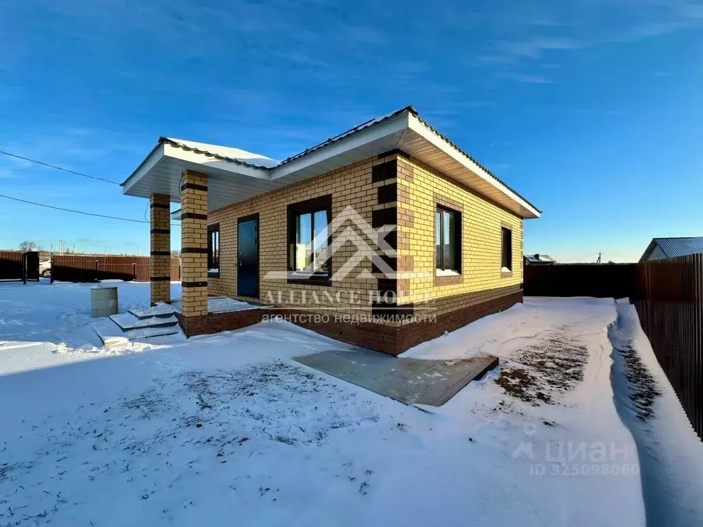 Дом в Татарстан, Высокогорский район, Чернышевское с/пос, с. Каймары ... - Фото 1