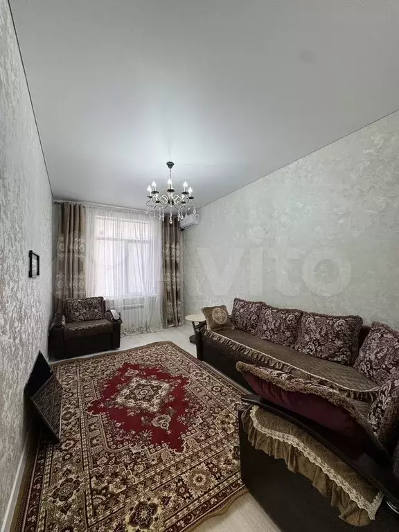 1-к. квартира, 45 м, 1/8 эт. - Фото 0