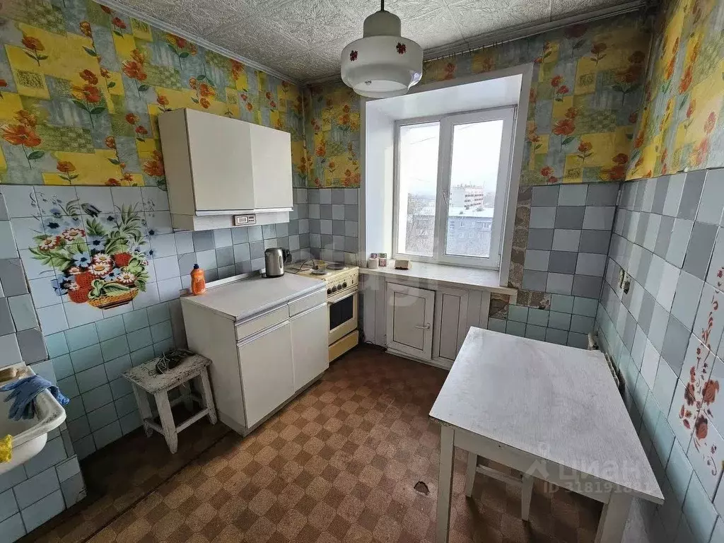 2-к кв. Кемеровская область, Новокузнецк ул. Петракова, 57 (47.9 м) - Фото 0