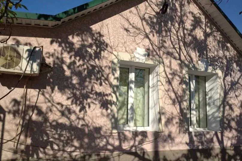 Дом в Крым, Евпатория городской округ, Заозерное пгт ул. Гайдара, 41 ... - Фото 2