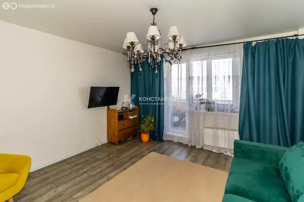 3-комнатная квартира: Челябинск, улица Скульптора Головницкого, 16 ... - Фото 1