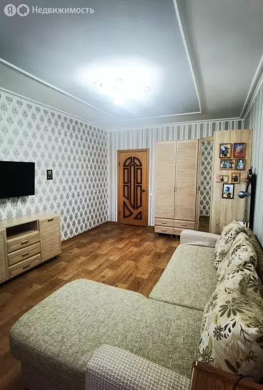 3-комнатная квартира: Саратов, Производственная улица, 13 (78 м) - Фото 1