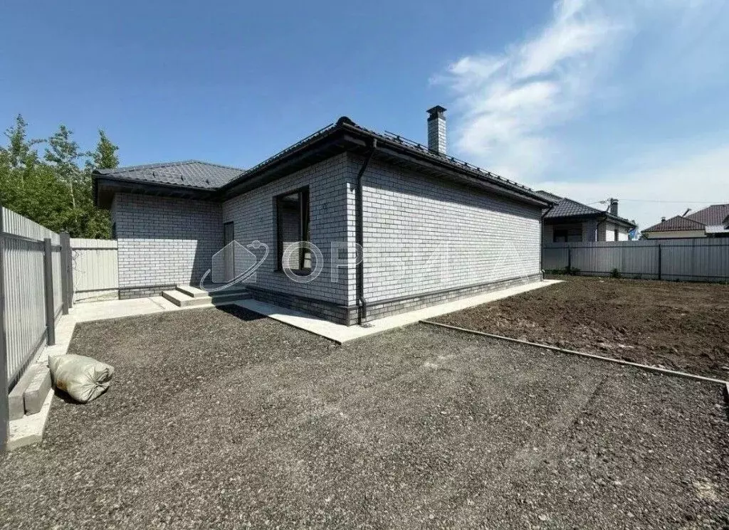 Дом в Тюменская область, Тюмень ул. Григория Алексеева (120 м) - Фото 1