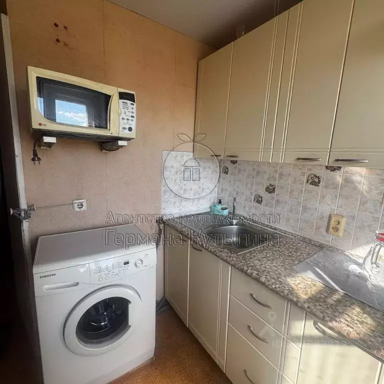 2-к кв. Волгоградская область, Волгоград ул. Кирова, 133 (46.0 м) - Фото 1