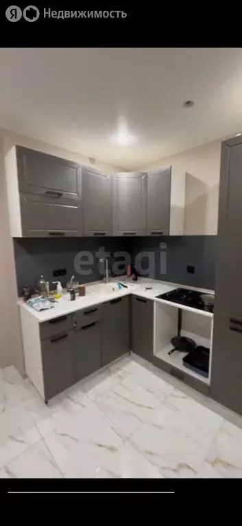 2-комнатная квартира: Тюмень, улица Пермякова, 25 (51 м) - Фото 1