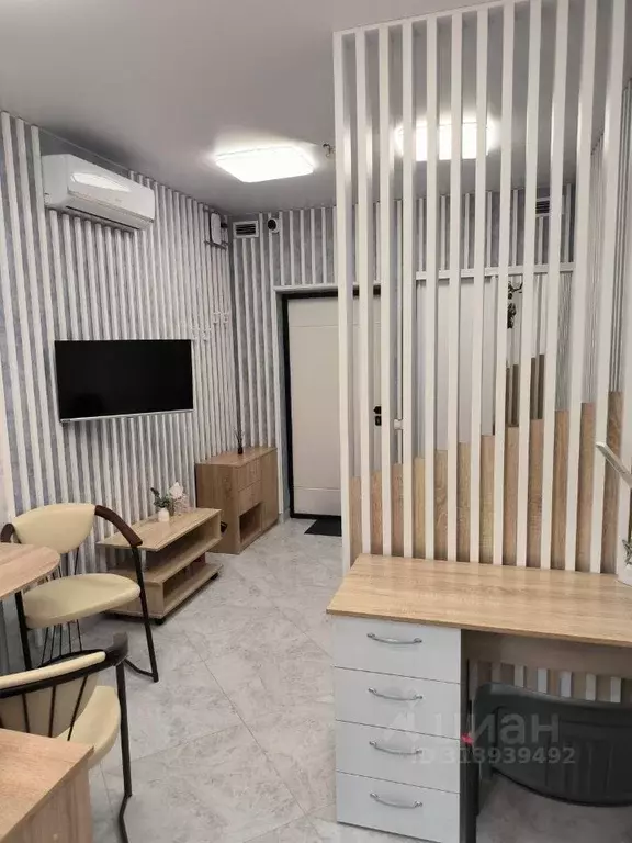 Офис в Крым, Симферополь ул. Никанорова, 4Ж (17 м) - Фото 0