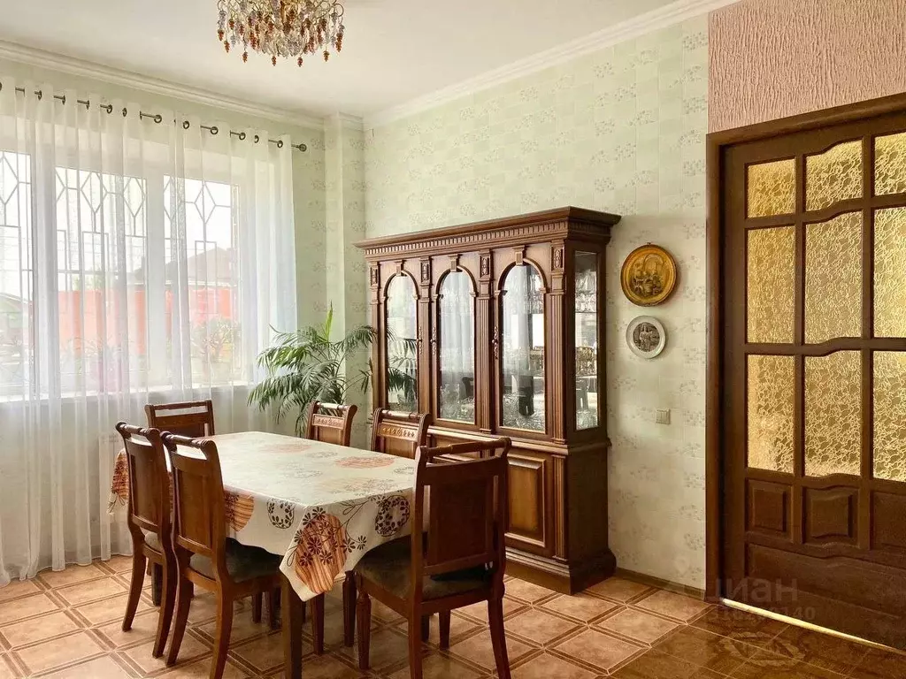 Коттедж в Волгоградская область, Волгоград ул. Летчиков, 3 (240 м) - Фото 1