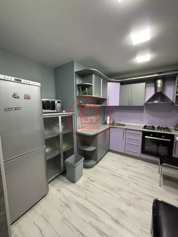 3-к кв. Краснодарский край, Армавир ул. Ефремова, 3 (69.7 м) - Фото 2