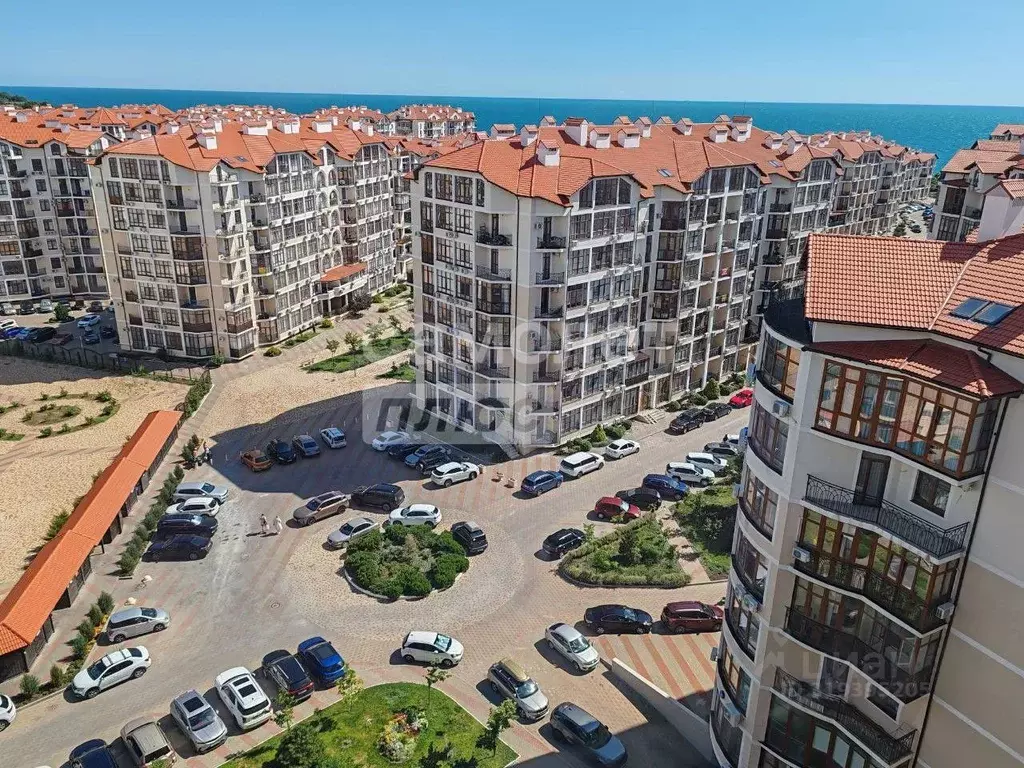 1-к кв. Краснодарский край, Геленджик Крымская ул., 22к21 (56.2 м) - Фото 0